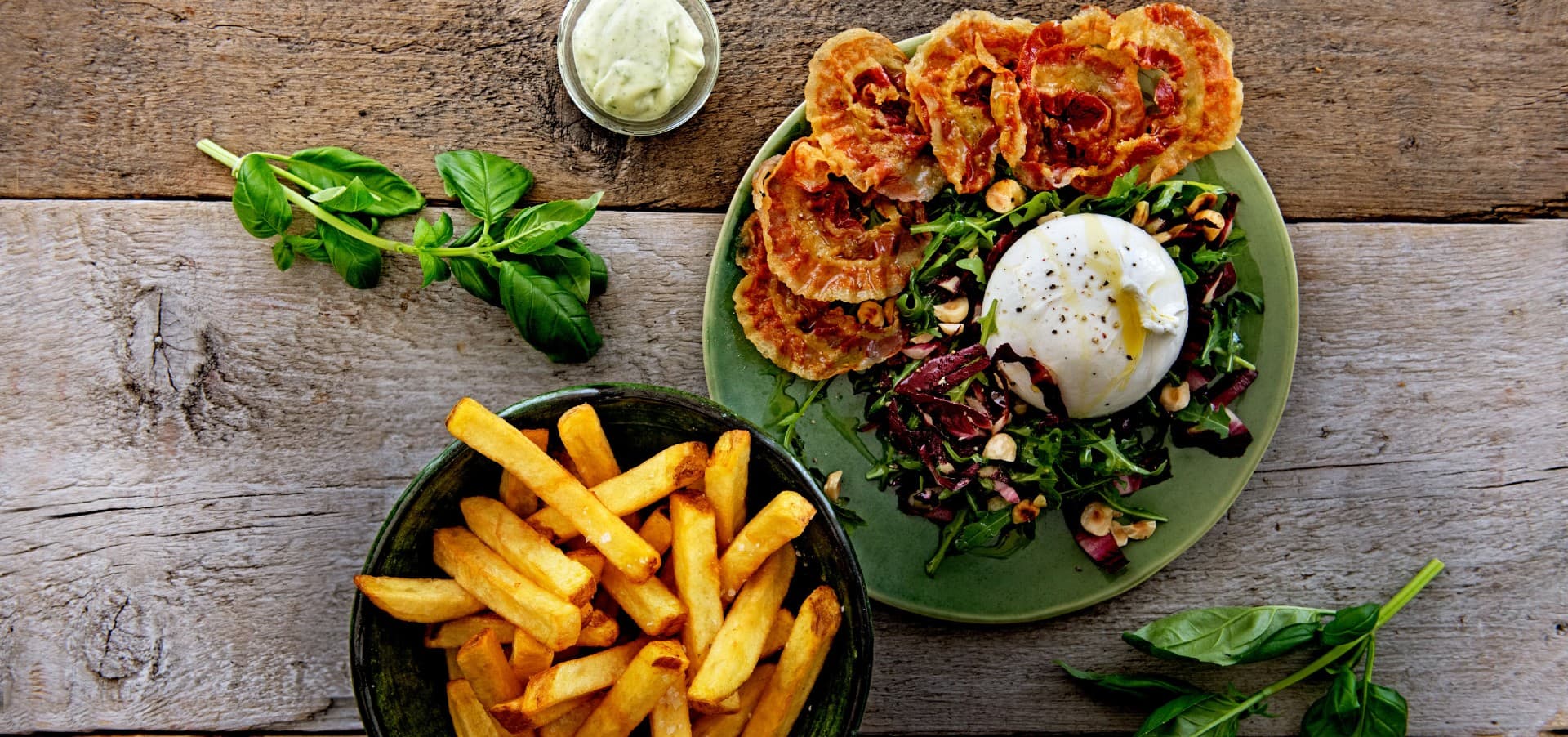 Burrata with crispy pancetta and radicchio arugula salad header